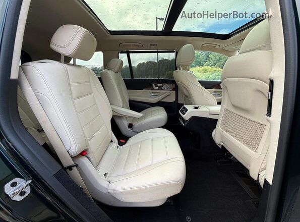 4JGFF5KE9NA714396 2022 MERCEDES-BENZ GLS Black წინა სალონის ხედი