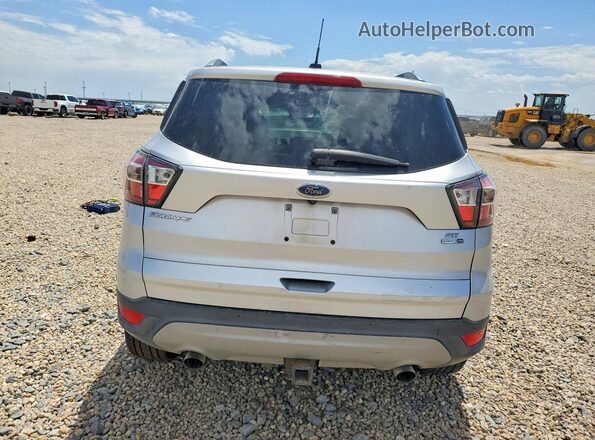 1FMCU9G99HUB53602 2017 FORD ESCAPE Silver Front interior view