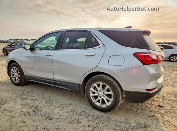 2GNAXJEV2J6314159 2018 CHEVROLET EQUINOX Silver Tył prawy