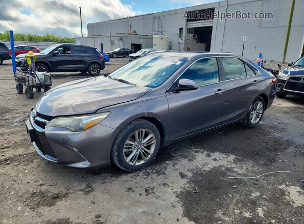 4T1BF1FK1HU314469 2017 TOYOTA CAMRY Gray Հետևի ձախ