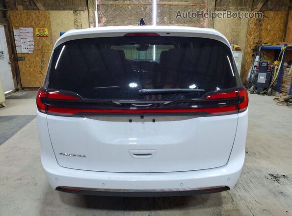 2C4RC1BG7VR580472 2027 CHRYSLER PACIFICA White Widok wnętrza z przodu