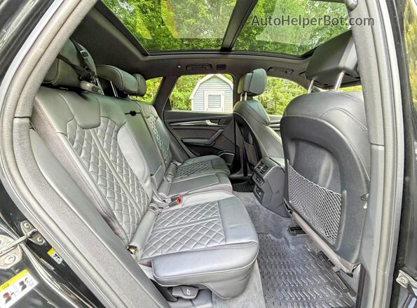 WA1B4AFY9M2015763 2021 AUDI SQ5 Черный Вид сзади