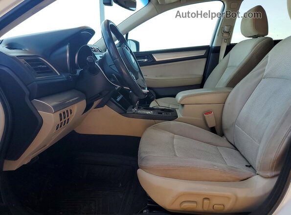 4S4BSAHC8H3418013 2017 SUBARU OUTBACK White Widok deski rozdzielczej