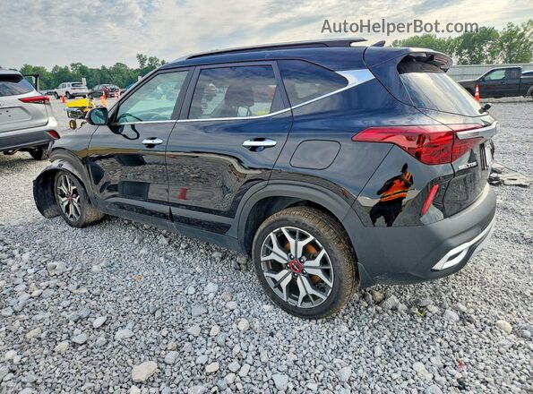 KNDETCA24N7278106 2022 KIA SELTOS Black Հետևի աջ