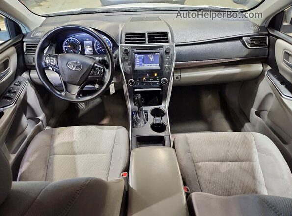4T1BF1FK2HU802765 2017 TOYOTA CAMRY Белый Вид щитка приборов