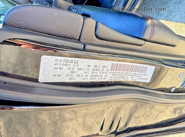 1C4RJFLT2KC639804 2019 JEEP GRAND Black Rear interior view