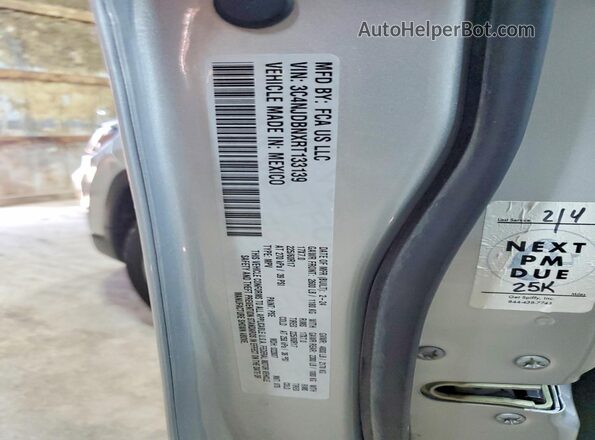 3C4NJDBNXRT133139 2024 JEEP COMPASS Серебряный 