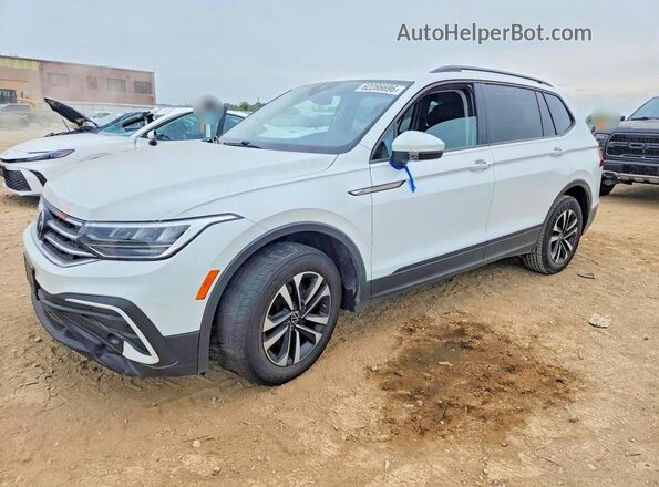 3VVRB7AX8PM031351 2023 VOLKSWAGEN TIGUAN White Rear left