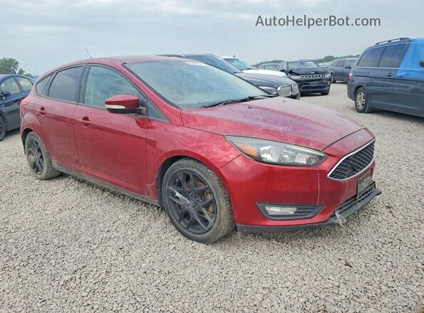 1FADP3K24GL310566 2016 FORD FOCUS Красный Вид спереди