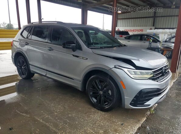 3VVCB7AX4NM022245 2022 VOLKSWAGEN TIGUAN Silver Widok z przodu
