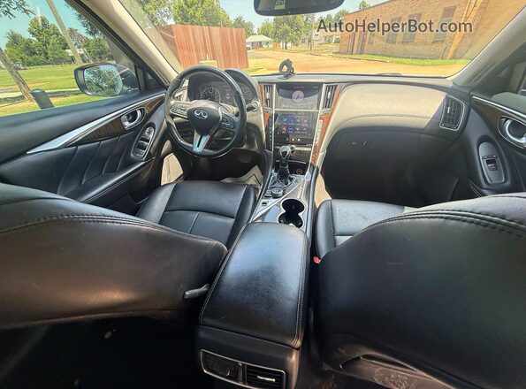 JN1EV7AR4JM440734 2018 INFINITI Q50 Серебряный Вид задних сидений