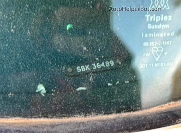 SBK36489 1979 BENTLEY T1 Синий Вид задней части салона