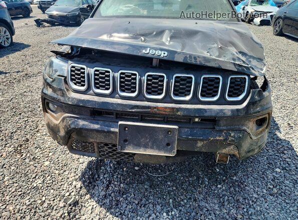 3C4NJDBN6RT119495 2024 JEEP COMPASS Черный Вид наклейки с VIN-кодом