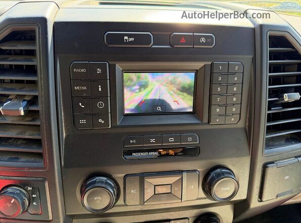 1FTEX1EP4KFA03349 2019 FORD F150 Белый Вид задних сидений