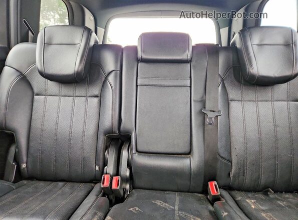 4JGDF6EE5HA913765 2017 MERCEDES-BENZ GLS-CLASS Silver Widok wnętrza z tyłu
