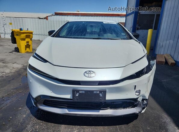 JTDACAAU5S3056164 2025 TOYOTA PRIUS White Սալոնի 360 աստիճան տեսք