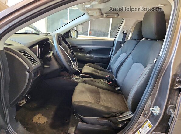 JA4AP3AU9KU028923 2019 MITSUBISHI OUTLANDER Gray Vista del salpicadero
