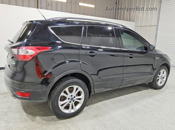 1FMCU0GD6HUC07373 2017 FORD ESCAPE Black Delantero derecho