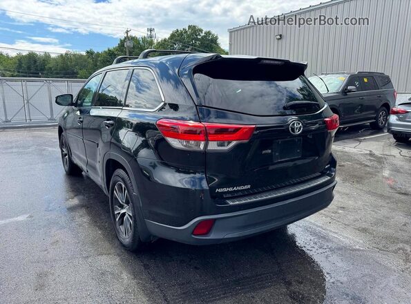 5TDBZRFH5JS850690 2018 TOYOTA HIGHLANDER Black Задня права чверть