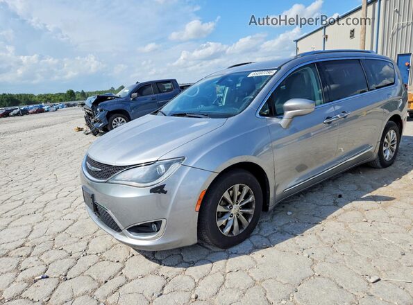 2C4RC1BG3JR233845 2018 CHRYSLER PACIFICA Silver Задня ліва чверть