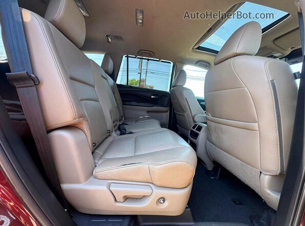 5FNYF6H21NB005209 2022 HONDA PILOT Бордовый Вид салона спереди
