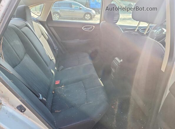 3N1AB7AP6HY373437 2017 NISSAN SENTRA Silver Вид задньої частини салону