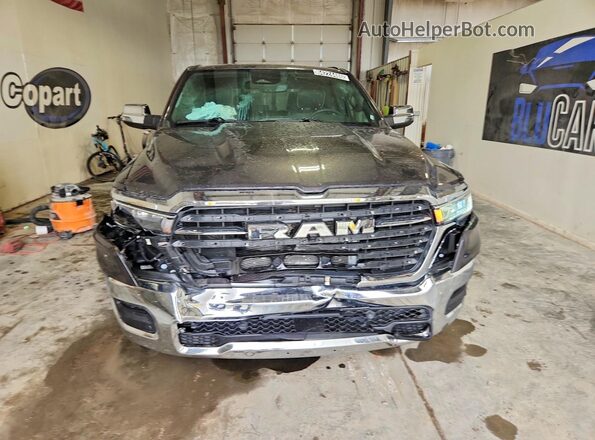 3C6SRFJP9T4168029 2026 RAM 1500 Gray Widok z tyłu