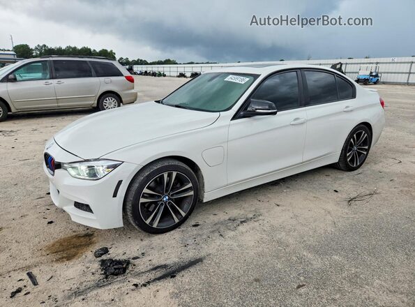 WBA8E1C59JA755934 2018 BMW 3 SERIES White Tył lewy