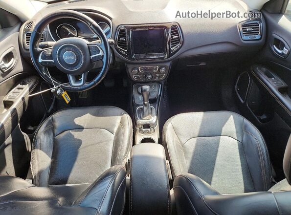 3C4NJDCB9HT631836 2017 JEEP COMPASS White Вид щитка приладів