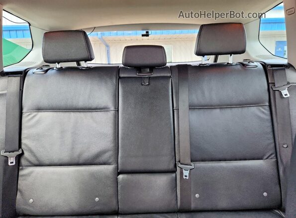 5UXWX9C53H0T00272 2017 BMW X3 Black Widok wnętrza z tyłu