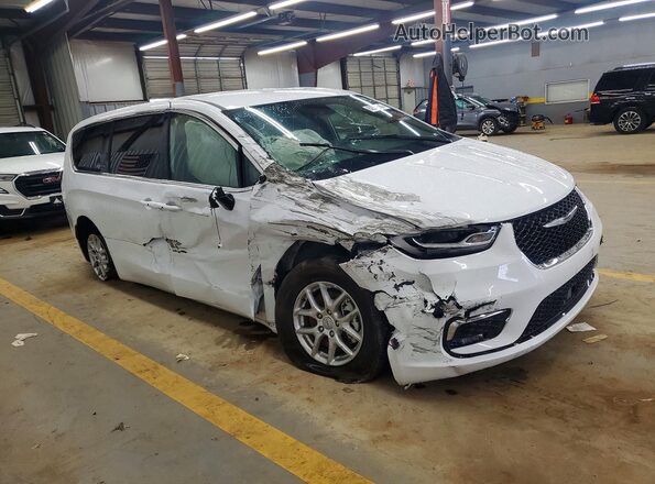 2C4RC1BG3SR612071 2025 CHRYSLER PACIFICA White Front view