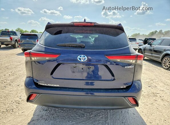 5TDGARAH0LS500214 2020 TOYOTA HIGHLANDER Blue Front interior view
