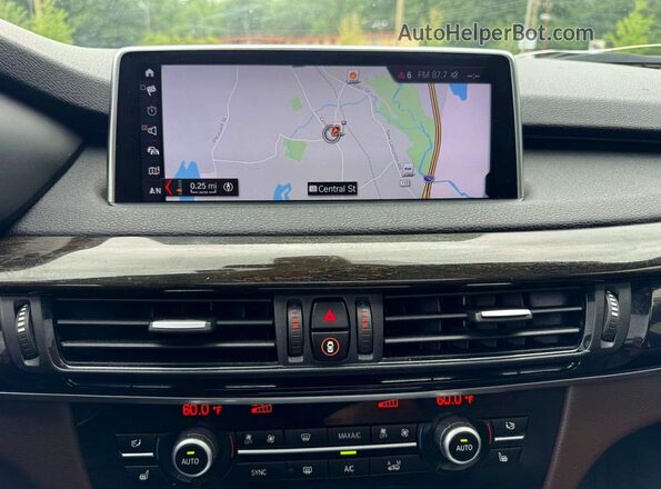 5UXKT0C55J0W02707 2018 BMW X5 White Вид підкапотного простору