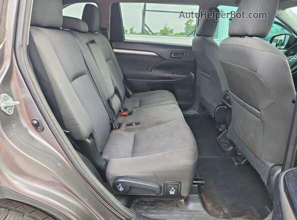 5TDZARFH9HS023291 2017 TOYOTA HIGHLANDER Gray Widok komory silnika