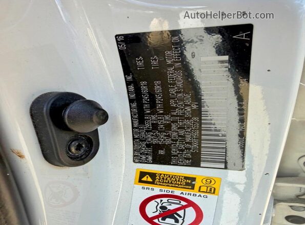 5TDKKRFH9GS155738 2016 TOYOTA HIGHLANDER White Սալոնի հետևի տեսք