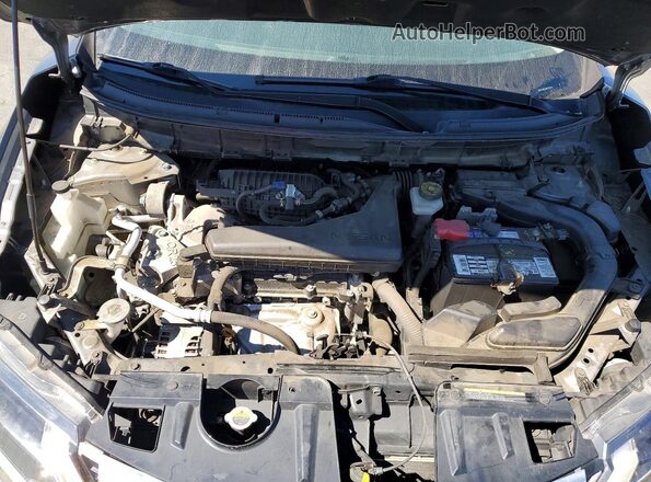 JN8AT2MT6HW145763 2017 NISSAN ROGUE Charcoal Engine compartment view