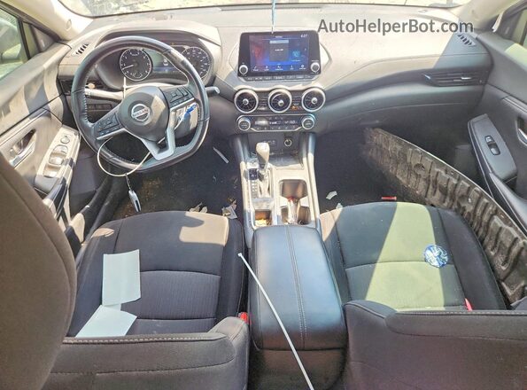 3N1AB8CV5NY255747 2022 NISSAN SENTRA Gray Widok zestawu wskaźników