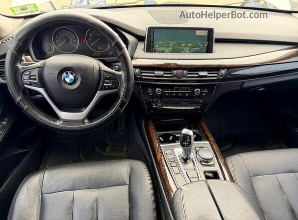 5UXKR2C59GOR69371 2016 BMW X5 Silver Widok tylnych siedzeń