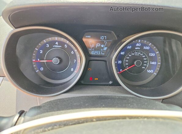 5NPDH4AE3GH709689 2016 HYUNDAI ELANTRA Серебряный Вид задних сидений