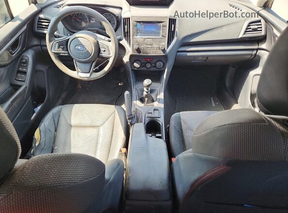JF2GTAAC9K9240961 2019 SUBARU CROSSTREK Silver Սարքավորումների վահանակի տեսք