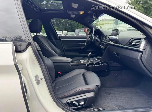 WBA4J3C51JBG91696 2018 BMW 4 SERIES Белый Вид панели приборов