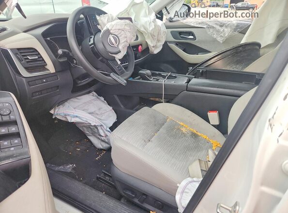 JN8BT3BA9PW407723 2023 NISSAN ROGUE White Вид панелі приладів