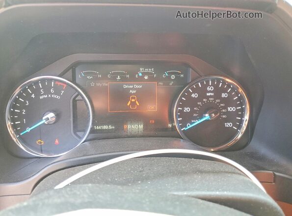 1FMJU1HT8JEA22096 2018 FORD EXPEDITION Red Вид задніх сидінь