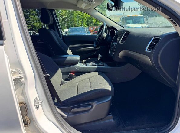 1C4RDJAG8JC462819 2018 DODGE DURANGO Белый Вид задних сидений