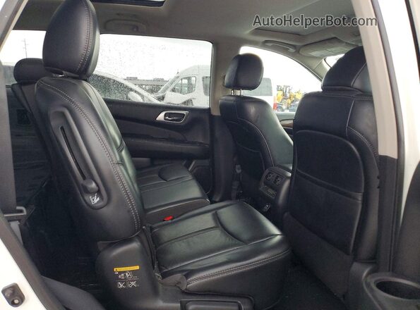 5N1DR2MM2HC902610 2017 NISSAN PATHFINDER Белый Вид подкапотного пространства