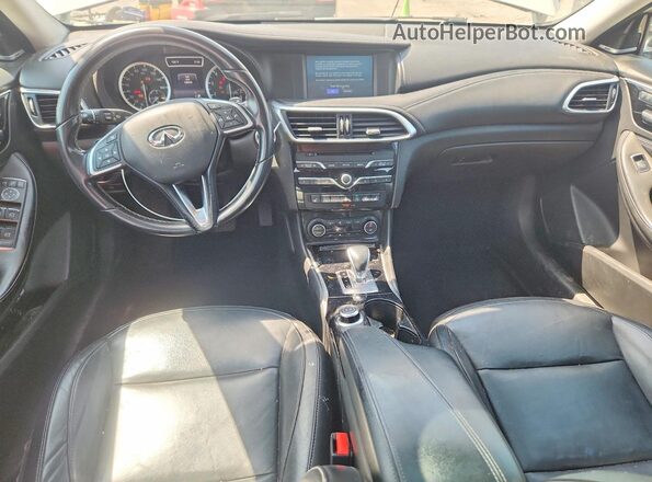 SJKCH5CR2JA041770 2018 INFINITI QX30 White Vista del cuadro de instrumentos