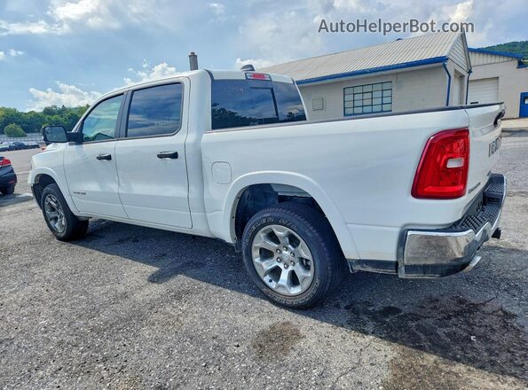 3C6SRFFP9T4159288 2026 RAM 1500 White Trasero derecho