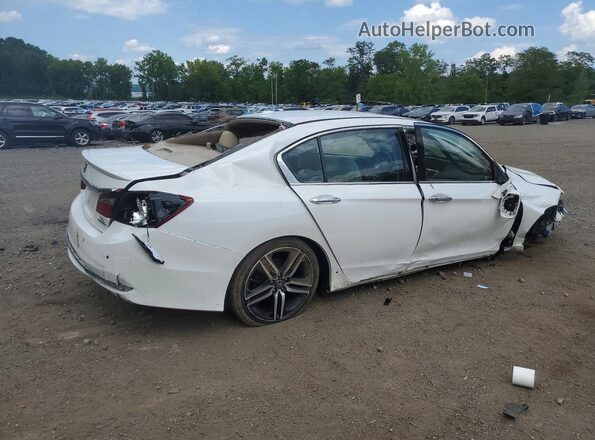 1HGCR3F96GA004974 2016 HONDA ACCORD Белый Передняя правая четверть