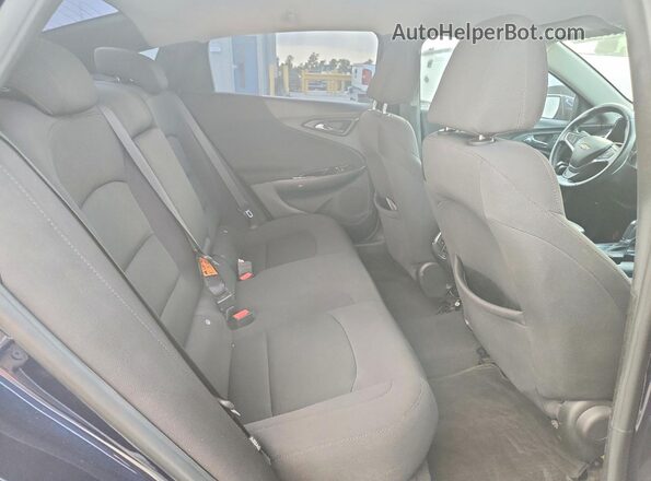 1G1ZE5ST7HF248082 2017 CHEVROLET MALIBU Синий Вид задней части салона