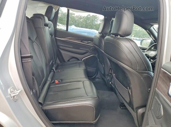 1C4RJYB69R8518272 2024 JEEP CHEROKEE Silver ძრავის განყოფილების ხედი